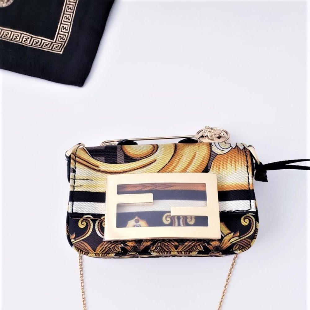 FENDACE Nano Baguette